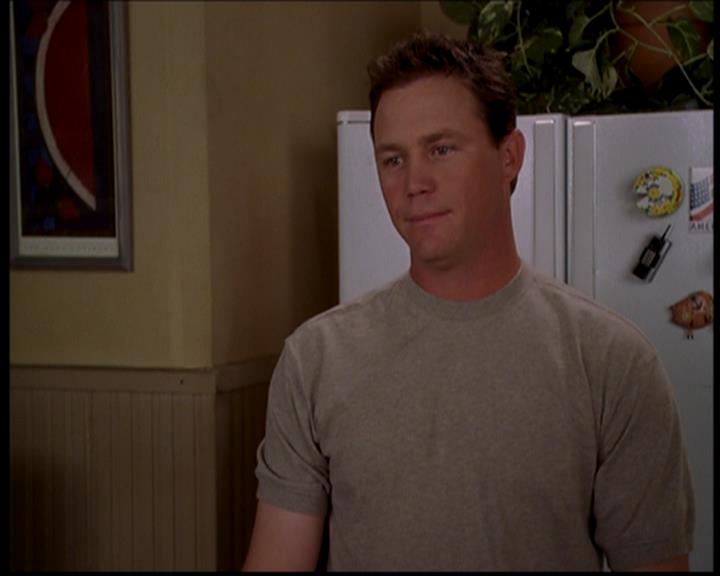 Charmed-Online-dot-719FreakyPhoebe0076.jpg