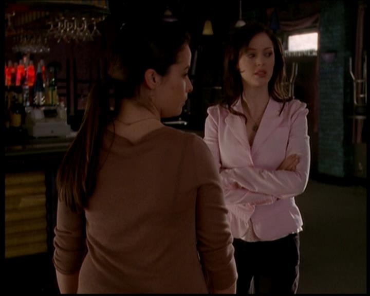 Charmed-Online-dot-719FreakyPhoebe0194.jpg