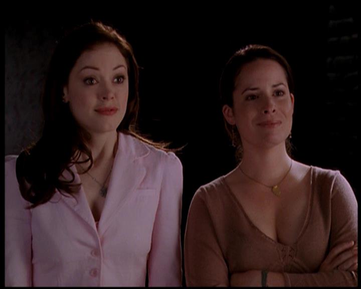 Charmed-Online-dot-719FreakyPhoebe0405.jpg