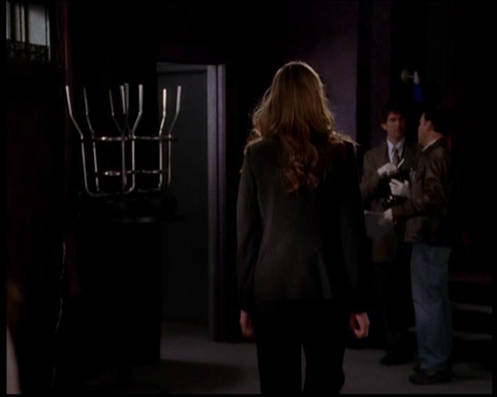 Charmed-Online-dot-719FreakyPhoebe0408.jpg
