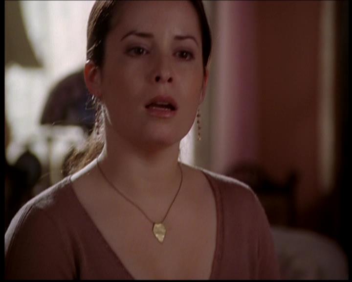 Charmed-Online-dot-719FreakyPhoebe0981.jpg