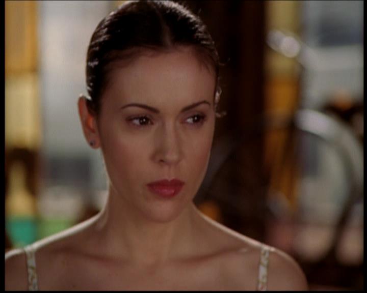 Charmed-Online-dot-719FreakyPhoebe1058.jpg
