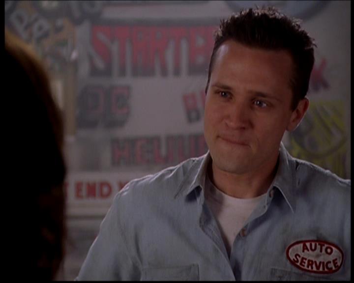 Charmed-Online-dot-719FreakyPhoebe1247.jpg