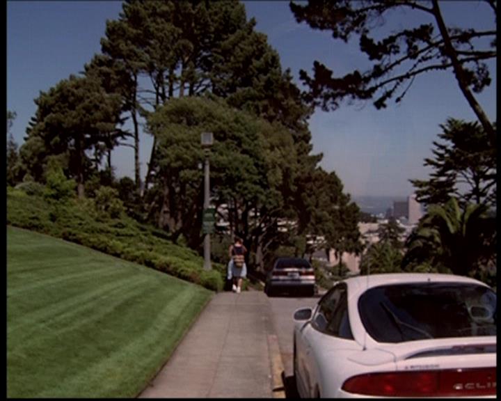 Charmed-Online-dot-719FreakyPhoebe1310.jpg