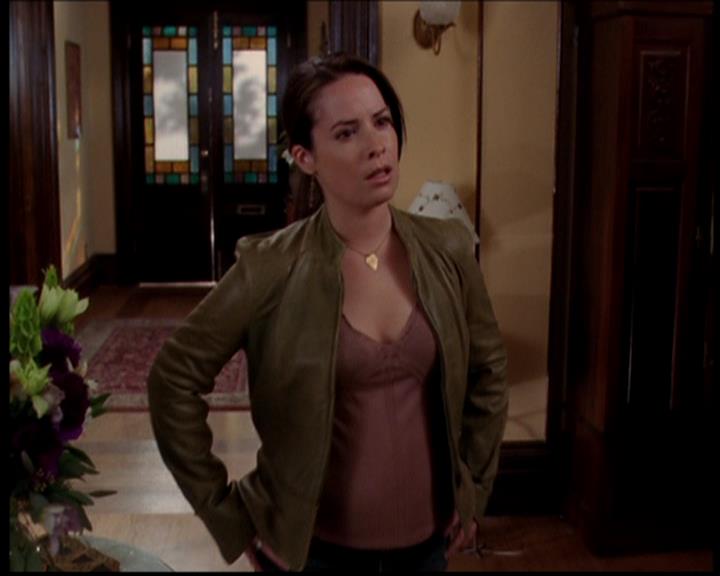 Charmed-Online-dot-719FreakyPhoebe1428.jpg