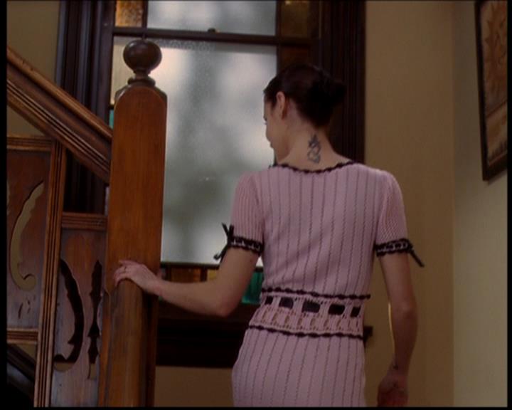Charmed-Online-dot-719FreakyPhoebe1461.jpg