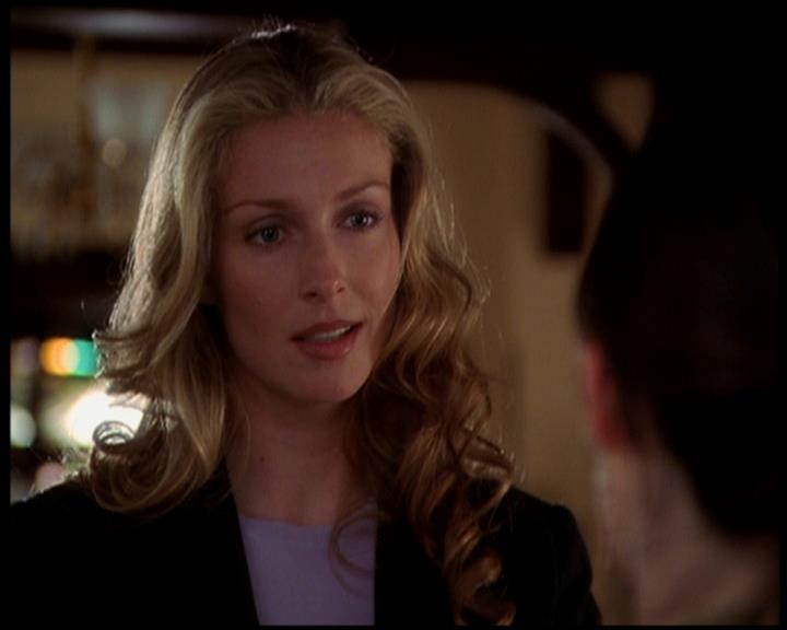Charmed-Online-dot-719FreakyPhoebe1500.jpg