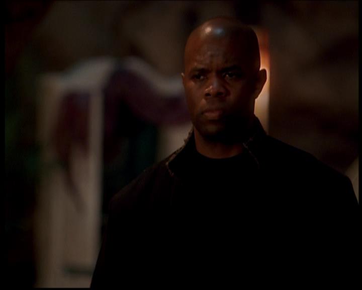 Charmed-Online-dot-719FreakyPhoebe1582.jpg