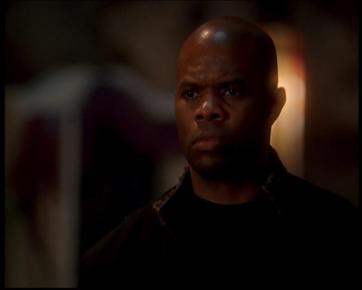 Charmed-Online-dot-719FreakyPhoebe1599.jpg
