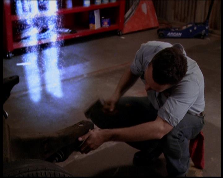Charmed-Online-dot-719FreakyPhoebe1611.jpg