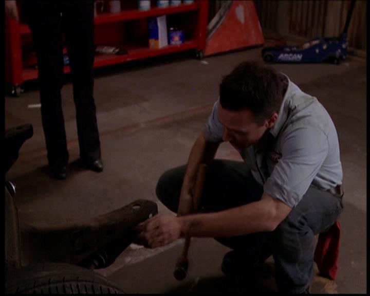 Charmed-Online-dot-719FreakyPhoebe1612.jpg
