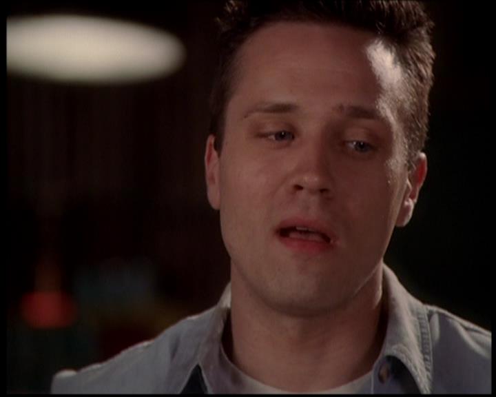 Charmed-Online-dot-719FreakyPhoebe1663.jpg