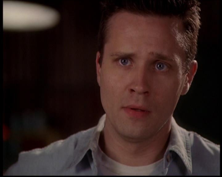 Charmed-Online-dot-719FreakyPhoebe1688.jpg