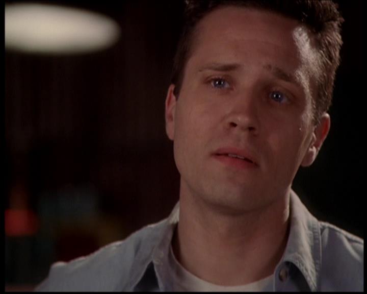 Charmed-Online-dot-719FreakyPhoebe1705.jpg