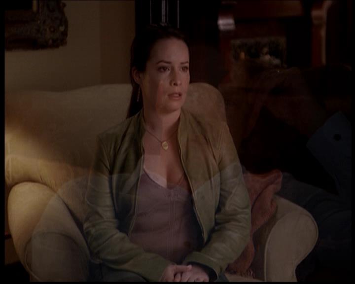 Charmed-Online-dot-719FreakyPhoebe1919.jpg