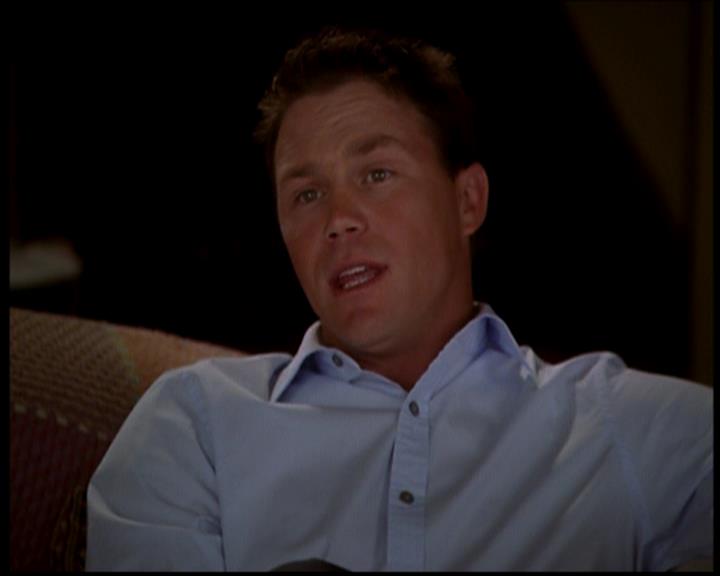 Charmed-Online-dot-719FreakyPhoebe1922.jpg