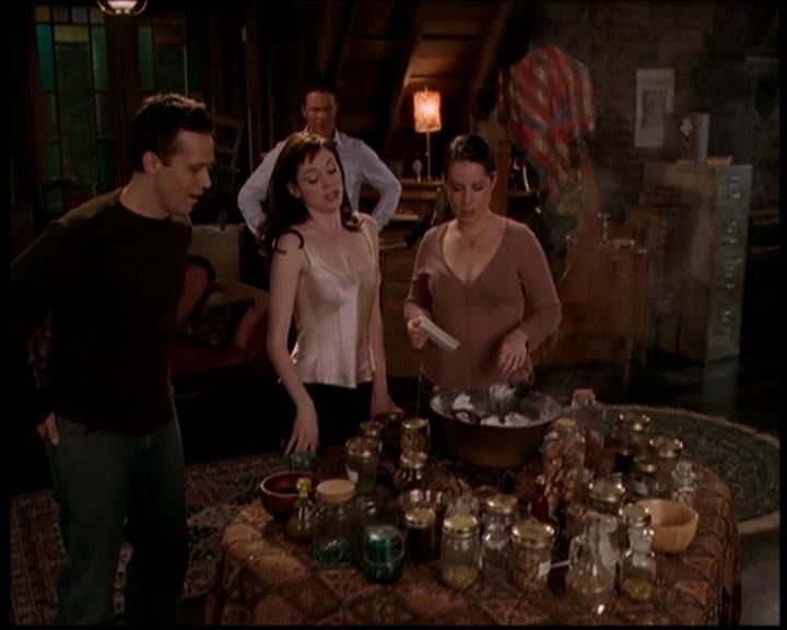 Charmed-Online-dot-719FreakyPhoebe1996.jpg