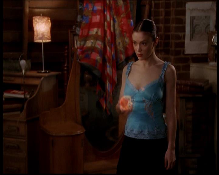 Charmed-Online-dot-719FreakyPhoebe2001.jpg