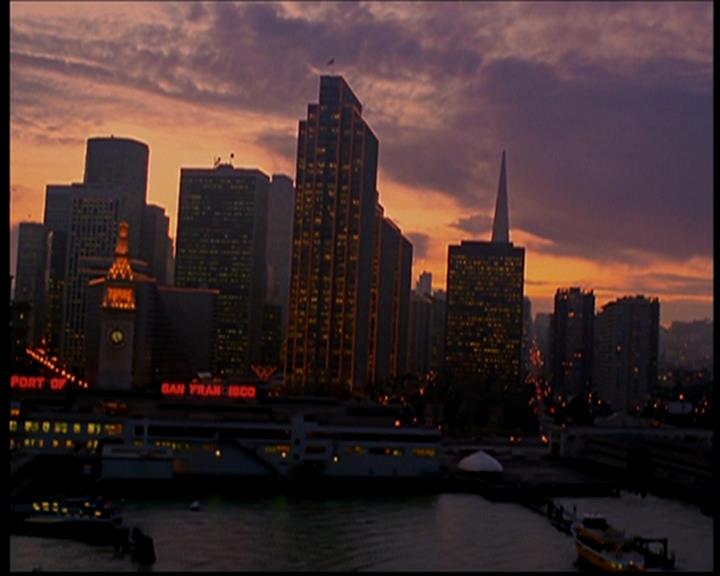 Charmed-Online-dot-719FreakyPhoebe2054.jpg