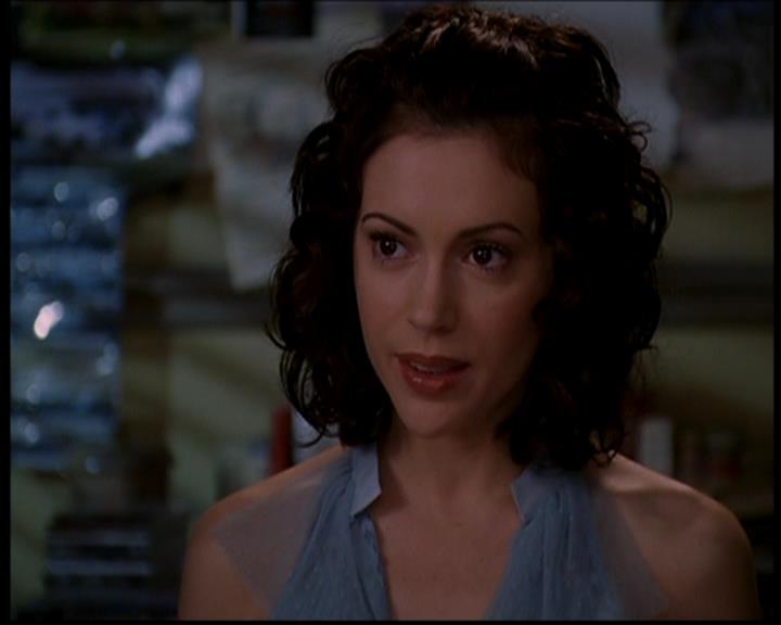 Charmed-Online-dot-719FreakyPhoebe2072.jpg