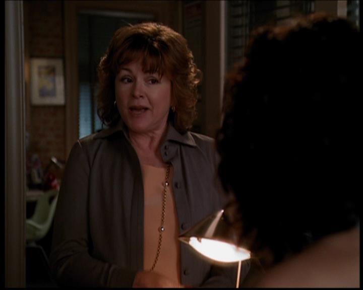 Charmed-Online-dot-719FreakyPhoebe2084.jpg
