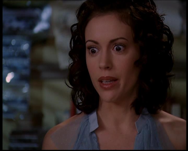 Charmed-Online-dot-719FreakyPhoebe2096.jpg