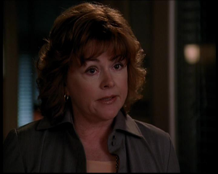 Charmed-Online-dot-719FreakyPhoebe2108.jpg