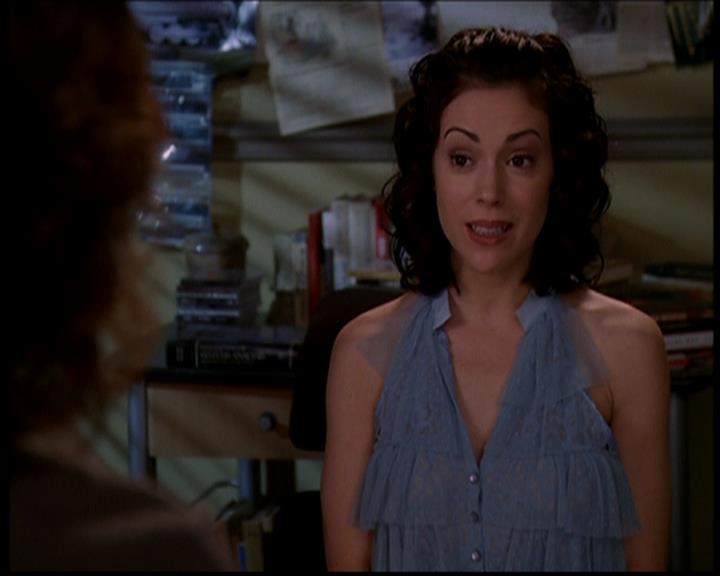 Charmed-Online-dot-719FreakyPhoebe2110.jpg