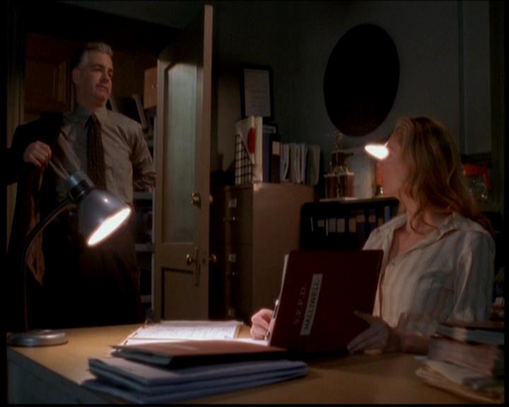 Charmed-Online-dot-719FreakyPhoebe2221.jpg