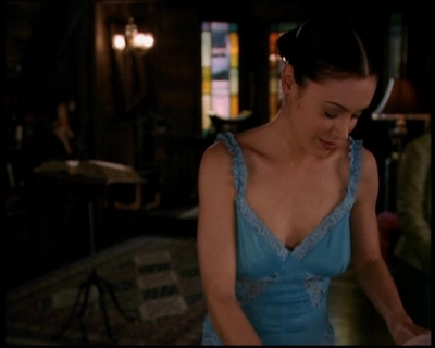 Charmed-Online-dot-719FreakyPhoebe1767.jpg