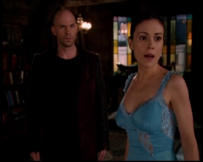 Charmed-Online-dot-719FreakyPhoebe1783.jpg