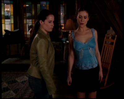 Charmed-Online-dot-719FreakyPhoebe1792.jpg