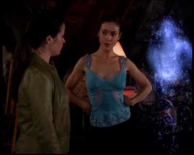 Charmed-Online-dot-719FreakyPhoebe1798.jpg