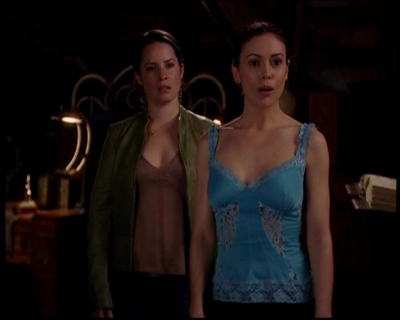 Charmed-Online-dot-719FreakyPhoebe1800.jpg