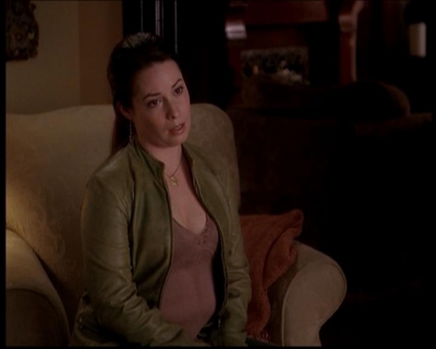 Charmed-Online-dot-719FreakyPhoebe1944.jpg