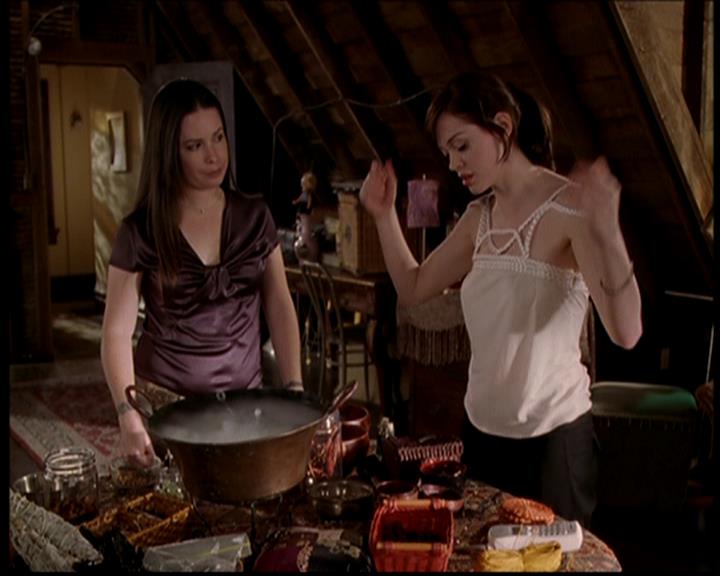 Charmed-Online-dot-720ImaginaryFriends0039.jpg