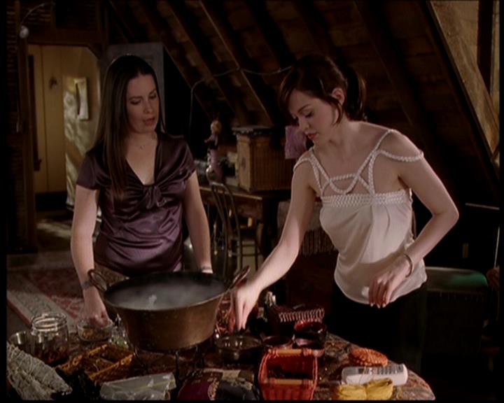 Charmed-Online-dot-720ImaginaryFriends0041.jpg