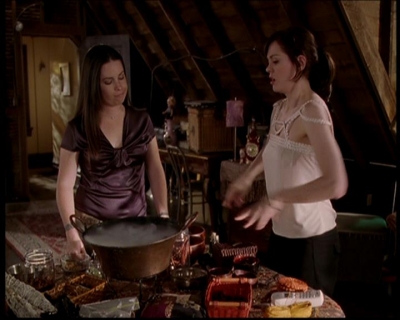 Charmed-Online-dot-720ImaginaryFriends0034.jpg