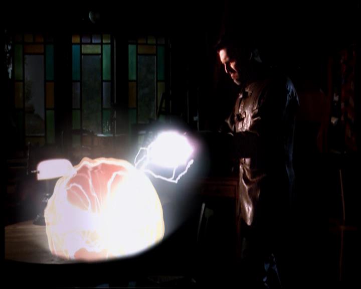 Charmed-Online-dot-721DeathBecomesThem1987.jpg