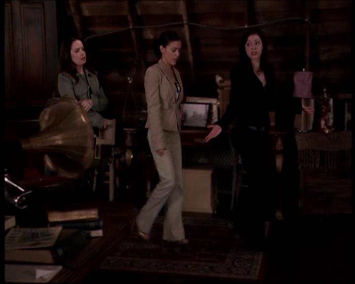 Charmed-Online-dot-721DeathBecomesThem2270.jpg