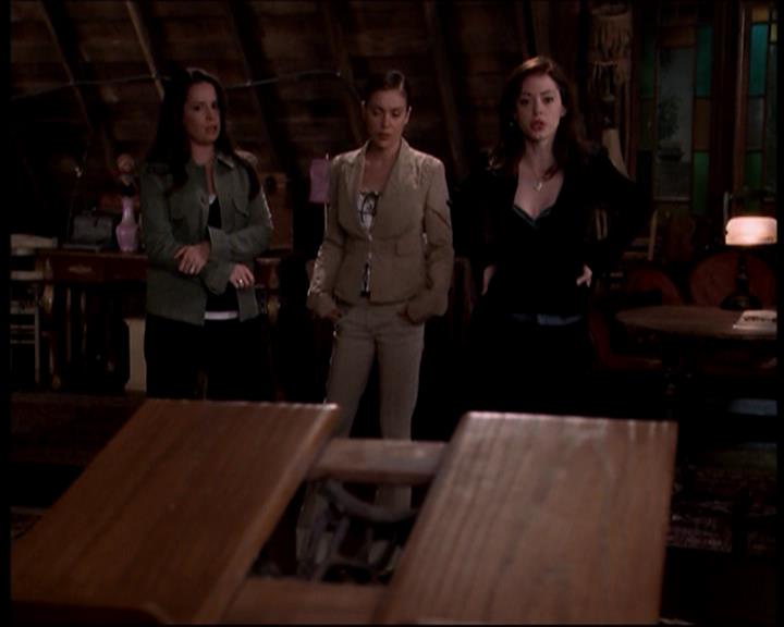 Charmed-Online-dot-721DeathBecomesThem2279.jpg