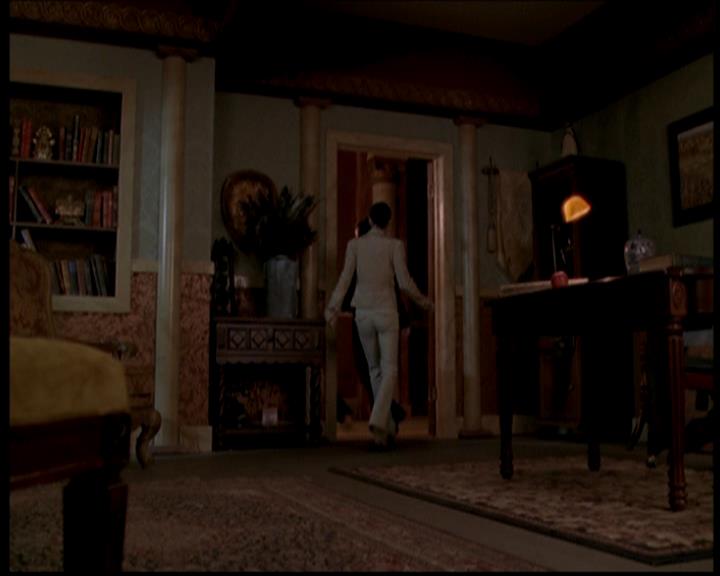 Charmed-Online-dot-722SomethingWiccaThisWayGoes0009.jpg