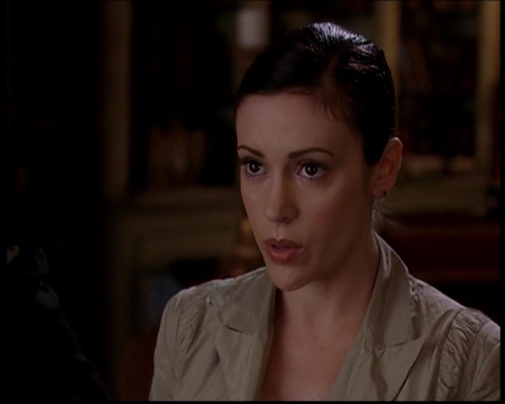 Charmed-Online-dot-722SomethingWiccaThisWayGoes0040.jpg