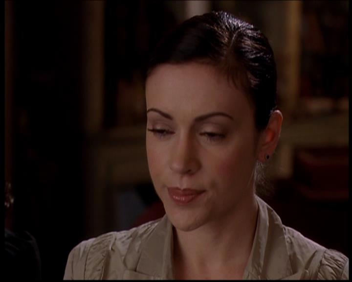 Charmed-Online-dot-722SomethingWiccaThisWayGoes0048.jpg