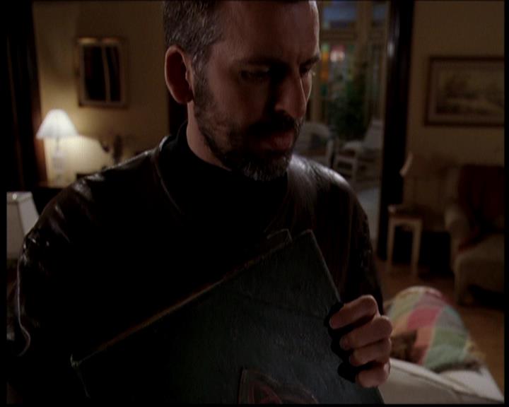 Charmed-Online-dot-722SomethingWiccaThisWayGoes0055.jpg