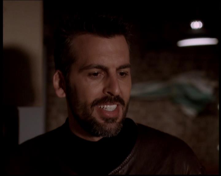 Charmed-Online-dot-722SomethingWiccaThisWayGoes0204.jpg