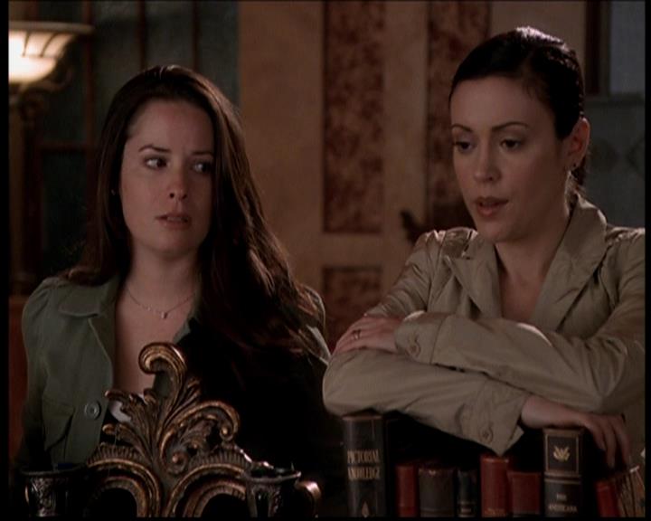 Charmed-Online-dot-722SomethingWiccaThisWayGoes0301.jpg