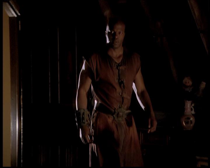 Charmed-Online-dot-722SomethingWiccaThisWayGoes0461.jpg