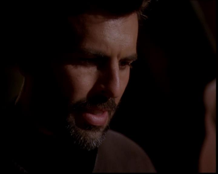 Charmed-Online-dot-722SomethingWiccaThisWayGoes0495.jpg