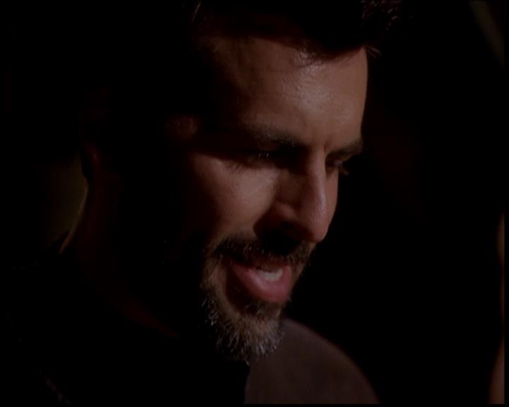 Charmed-Online-dot-722SomethingWiccaThisWayGoes0497.jpg